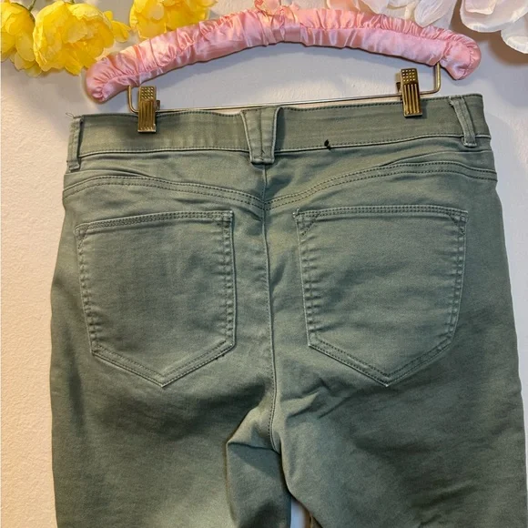 Bass Olive Green Skinny Stretch Jeans - Picture 5 of 9